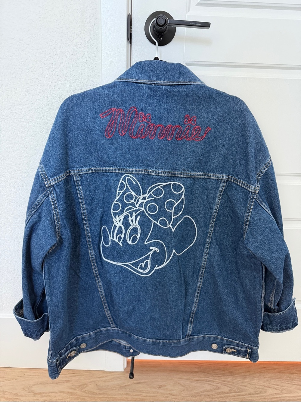 NWT! Old Navy Disney Minnie Mouse Denim jacket L